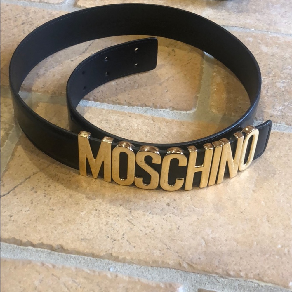 Moschino belt